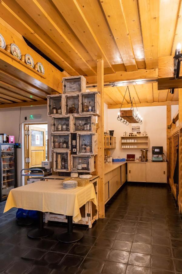 Horsky Hotel Rajska Bouda Malenovice  Екстериор снимка